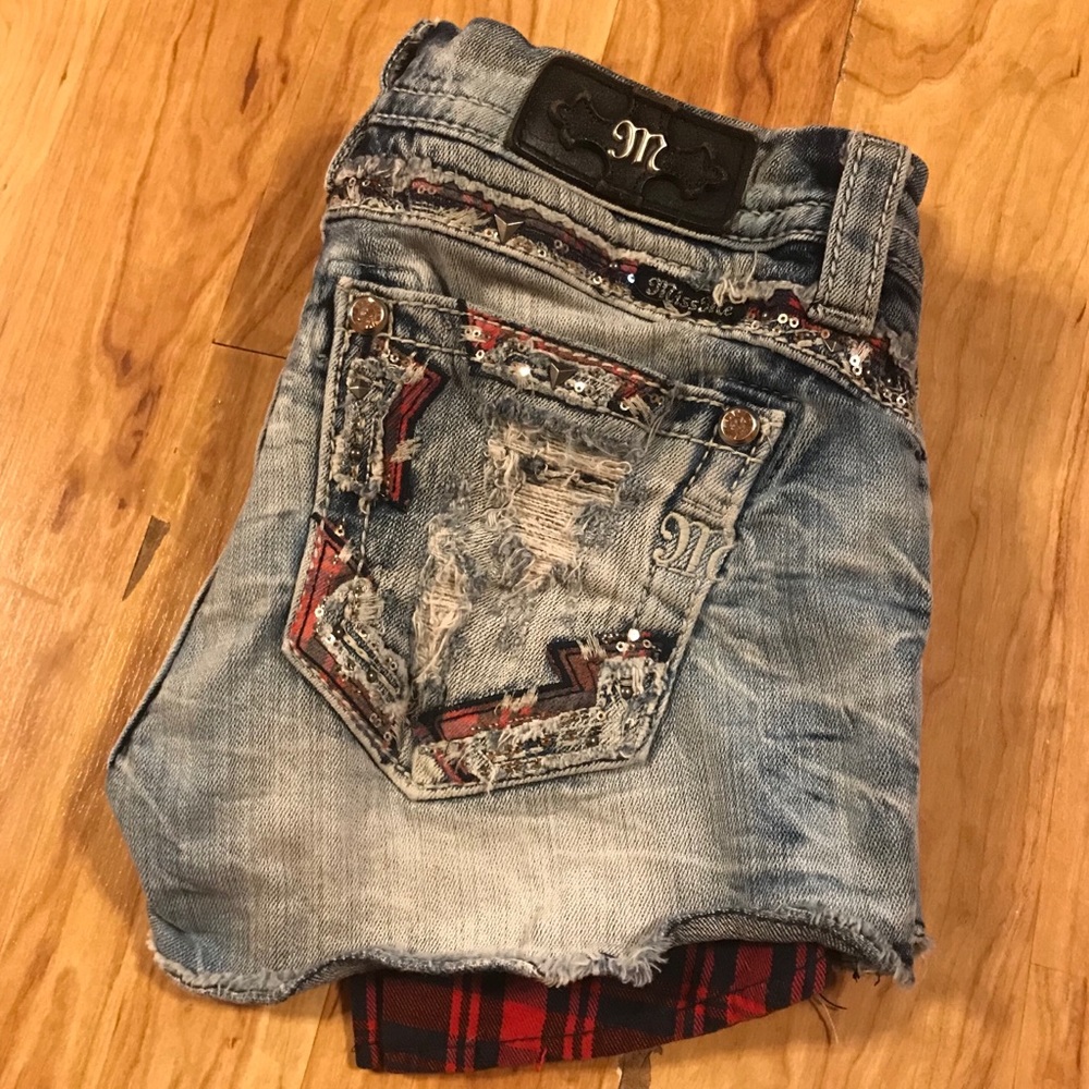 Miss Me Shorts